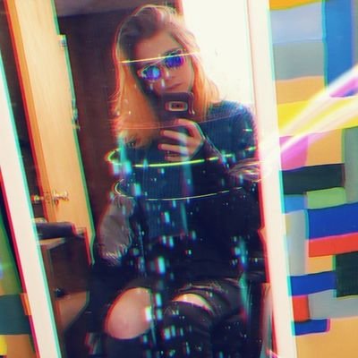 Profile Picture of Antifa Temptress (@VanhookJessica) on Twitter