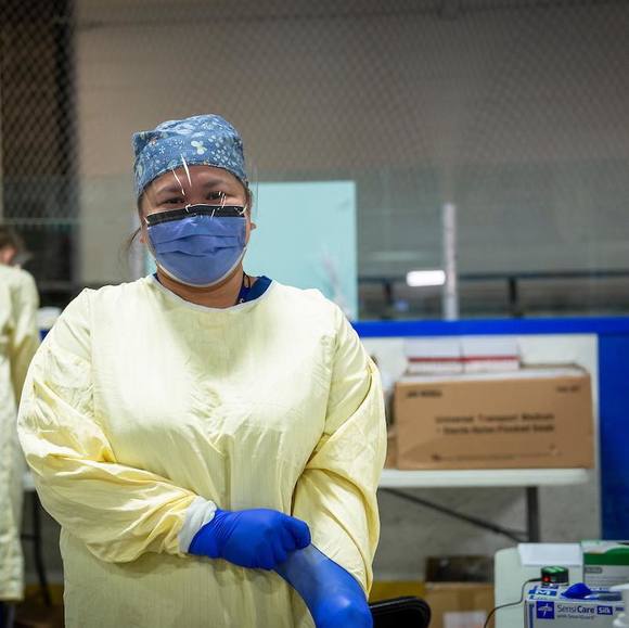 Profile Picture of Winami Beloli (@winamibeloli) on Poshmark