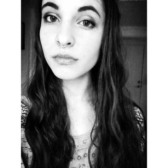 Profile Picture of Niki Weinrauch (@nicolerane) on Poshmark