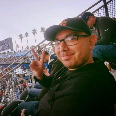 Profile Picture of Andrew Partida (@SirMcLovinV) on Twitter