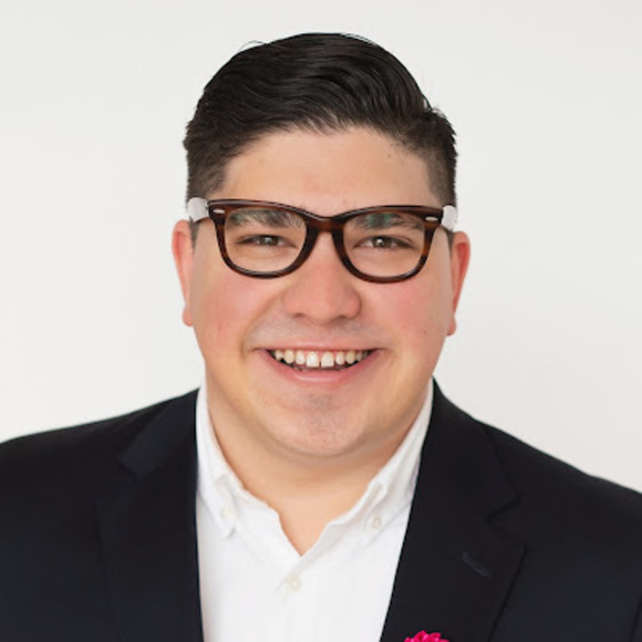 Profile Picture of Luis Rojas (@luisandresrojas) on Poshmark