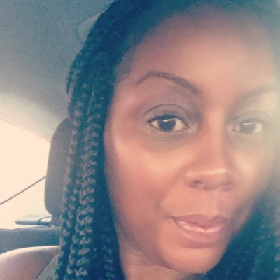 Profile Picture of Miss... (@MissCollymore) on Twitter