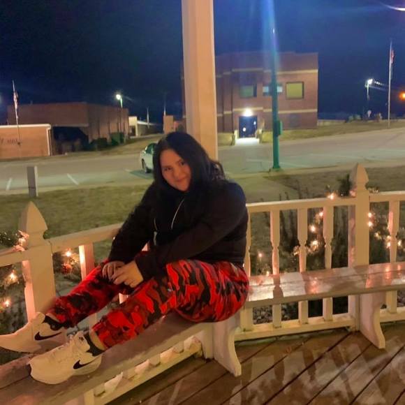 Profile Picture of Cora Mcsparran (@coramcsparran) on Poshmark