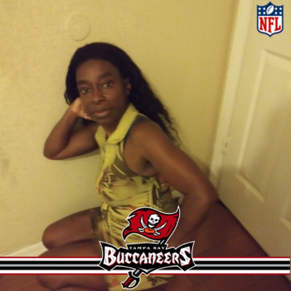 Profile Picture of Monica Dunlap (@monicadunlap43) on Poshmark