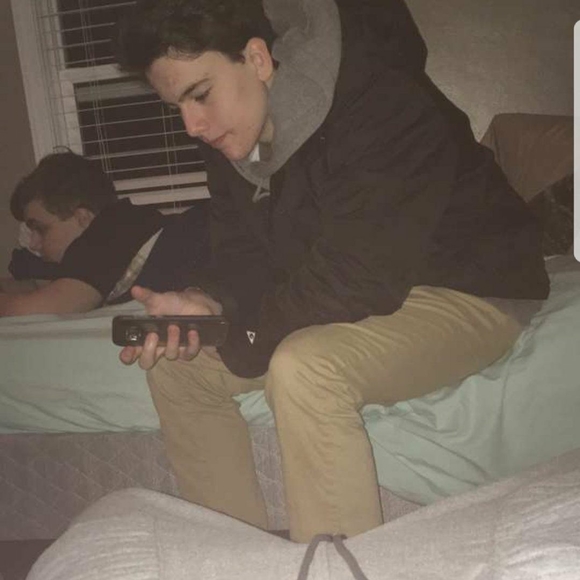 Nicolas Lamadline - Poshmark Profile Picture of Nicolas Lamadline (@nlamadline) on Poshmark