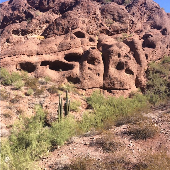 Profile Picture of Micah Brewer (@micuh) on Poshmark