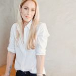 Profile Picture of Jessica Jarmoune (@blackwhitegreyandbeige) on Instagram
