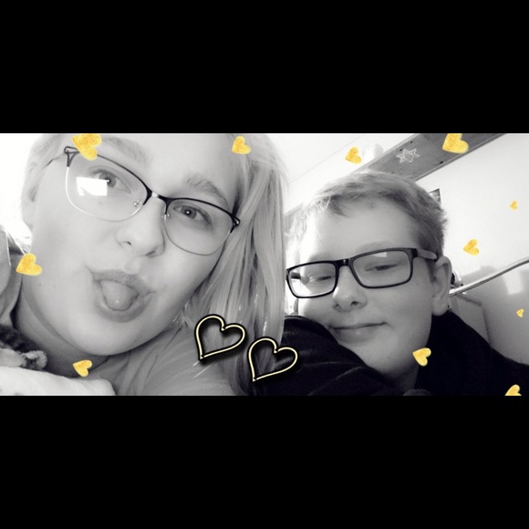 Jazmyn Miller - Poshmark Profile Picture of Jazmyn Miller (@june17jazmyn) on Poshmark