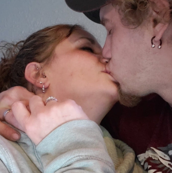 Profile Picture of Scott Arndtson (@arndtson454) on Poshmark