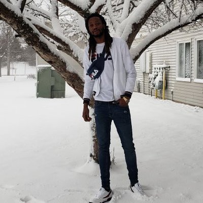 Profile Picture of Vincent Ford (@growseasonski) on Twitter