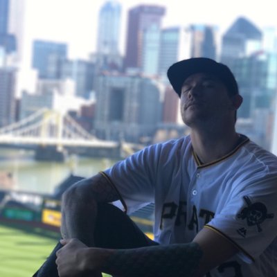 Profile Picture of Steven Brault (@SquidBrault) on Twitter