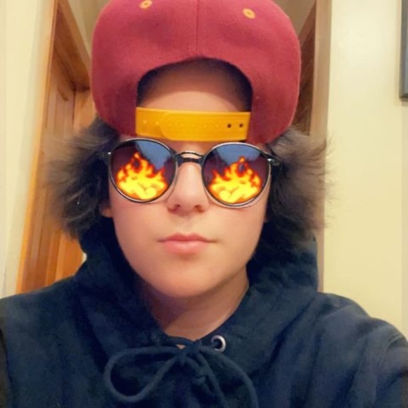 Profile Picture of Aiden Frederick (@aiden_frederick) on Poshmark