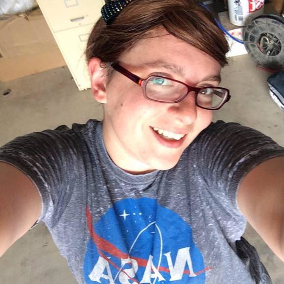 Profile Picture of Kristina Read (@kristinaread) on Poshmark