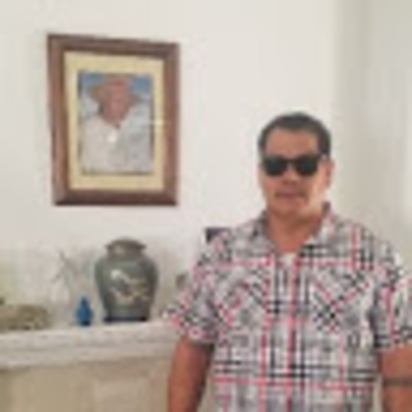 Profile Picture of John Alvarez (@alvarezjohn029) on Poshmark