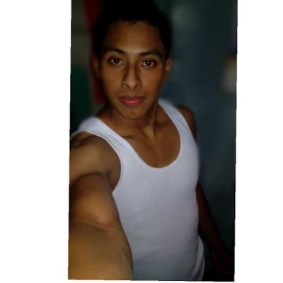 Profile Picture of Emanuel Velasco (@emanuelvelasc18) on Twitter