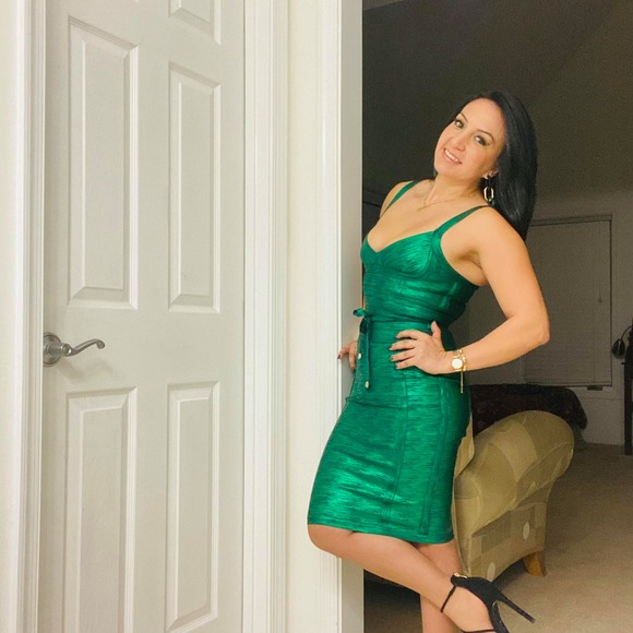 Profile Picture of Natalia Jimenez (@natisjm) on Poshmark