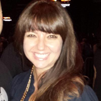 Profile Picture of Elizabeth Roberson (@elizaustin) on Twitter