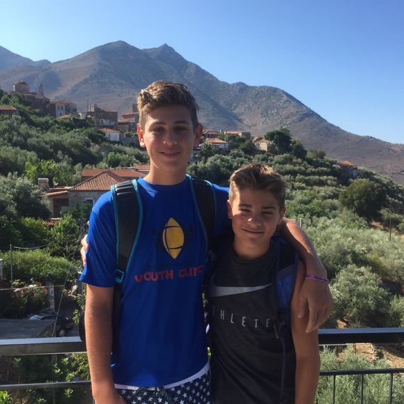 Profile Picture of Brandon Crowley (@bcjsjd) on Poshmark