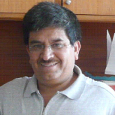 Profile Picture of Rigoberto Vargas (@calentasol) on Twitter