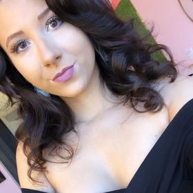 Profile Picture of Miranda Canatella (@mirandapaigee4) on Pinterest