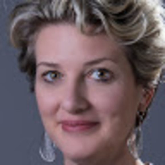 Profile Picture of Dawn Dobbertin (@ddobbertin) on Poshmark