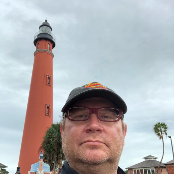 Profile Picture of Brian Wofford (@harleyguy105) on Poshmark