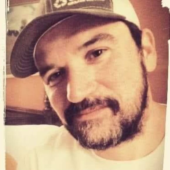 Profile Picture of Gary Mccallops (@gmccall518) on Poshmark
