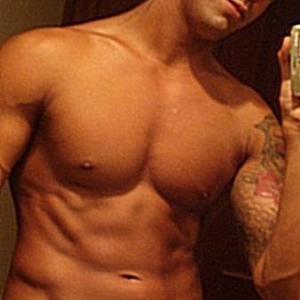 Profile Picture of John Guzzone (@johnguzzone) on Myspace