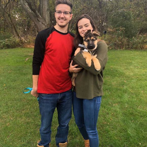 Profile Picture of Sydney Herscher (@syddallenn) on Poshmark