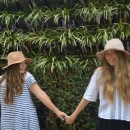 Profile Picture of Lilly Phillips (@lillyphillips_) on Twitter