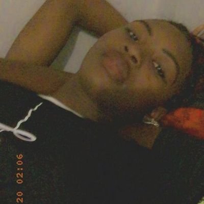 Profile Picture of Yolanda Nova (@YolandaNova17) on Twitter