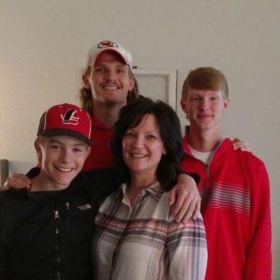 Profile Picture of Chad Bloomer (@chad_bloomer4) on Twitter