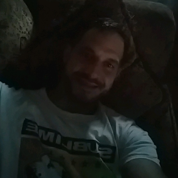 Profile Picture of Chris Bradley (@briancrabtree33) on Poshmark