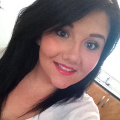 Profile Picture of Stacie Carson (@CarsonStacie) on Twitter