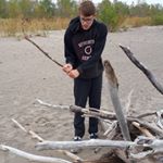 Profile Picture of Aaron DeVries (@therealaarond) on Instagram