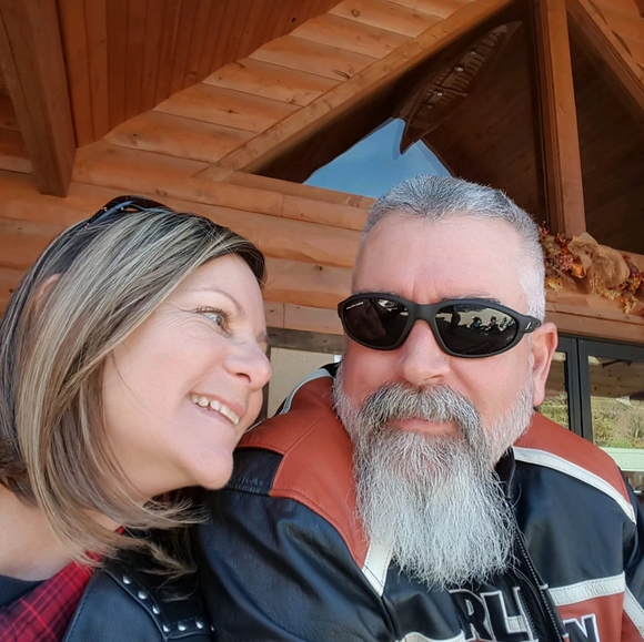 Profile Picture of Michael Wenger (@weldingdood) on Poshmark