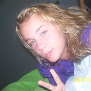 Profile Picture of Mackenzie Sharp (@kenzie4567) on Myspace