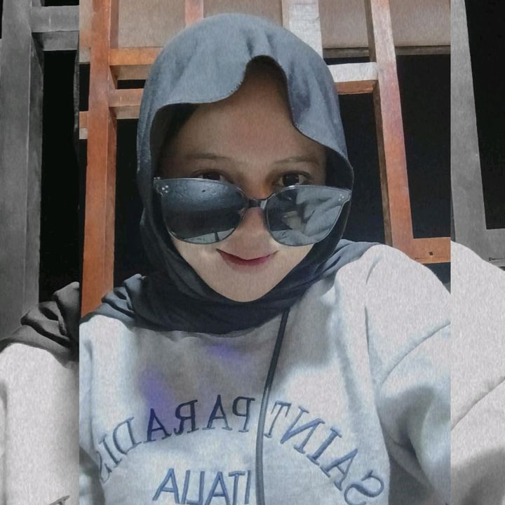 Profile Picture of monicaylnd (@monicaylnd) on Tiktok