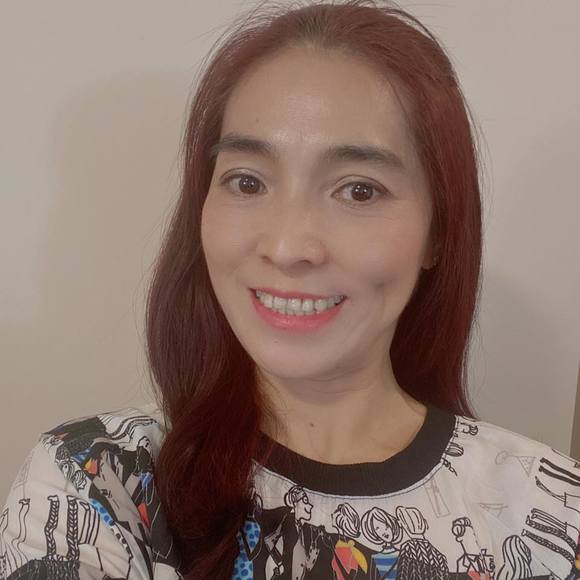 Profile Picture of Tiffany Tseng (@anitpiggy33) on Poshmark