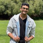 Profile Picture of Moeez Qureshi مويز (@moeeeeez_q) on Instagram