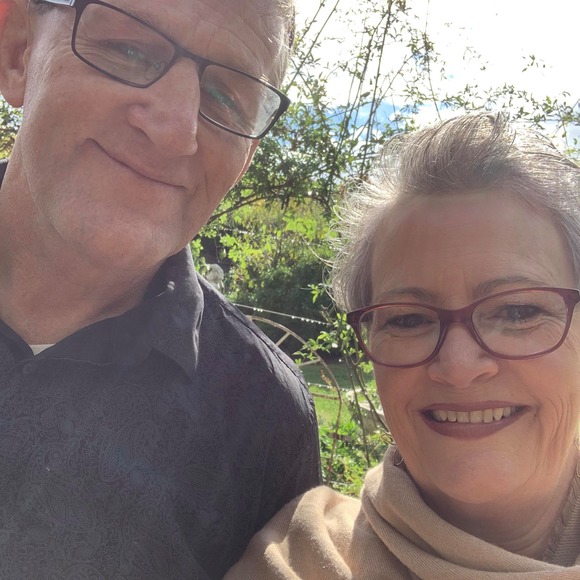 Kate Wakeling - Poshmark Profile Picture of Kate Wakeling (@katewakeling) on Poshmark