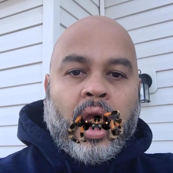 Profile Picture of Chuckerin Black (@chuckerin) on Poshmark