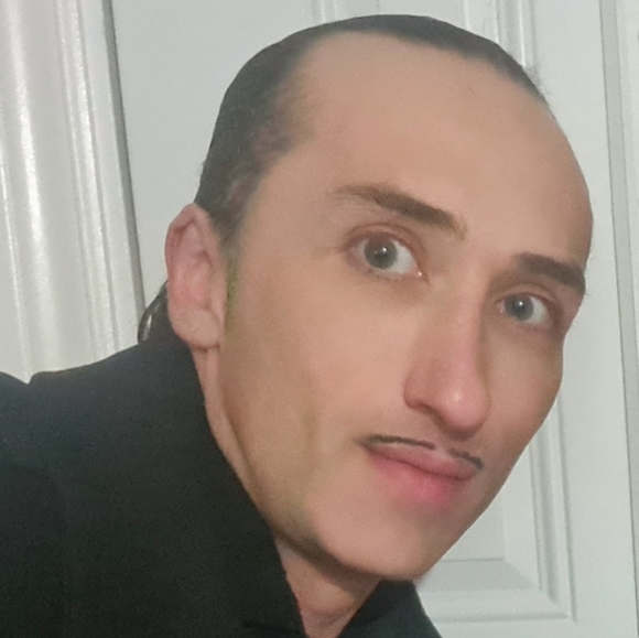 Profile Picture of Steven Pollock (@stevenpolloc481) on Poshmark