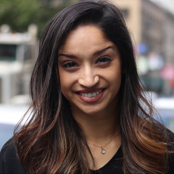 Profile Picture of Sateja Parulekar (@sats76) on Poshmark