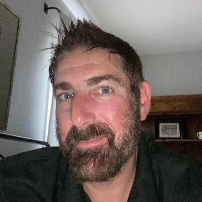 Profile Picture of Jon Colton Barry (@joncoltonbarry) on Twitter