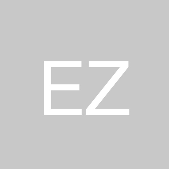 Profile Picture of Emily Zhang (@ewwitsemily) on Poshmark