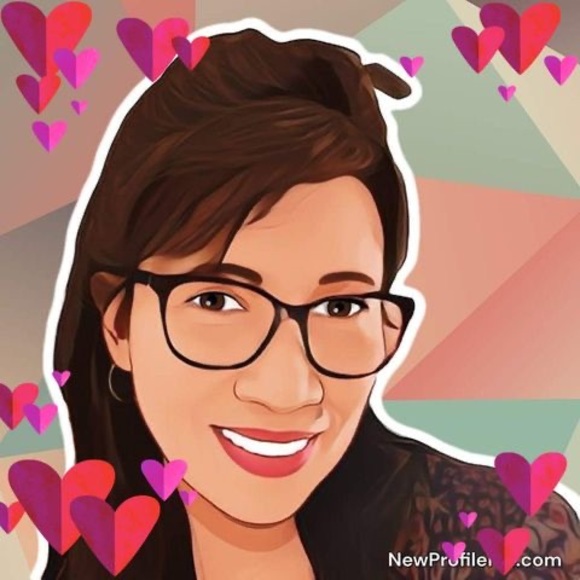 Profile Picture of Neng Neng (@nengn) on Poshmark