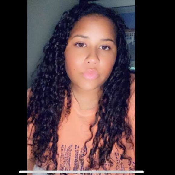 Profile Picture of Jordyn Pennstrom (@jordyn_tailynn) on Poshmark