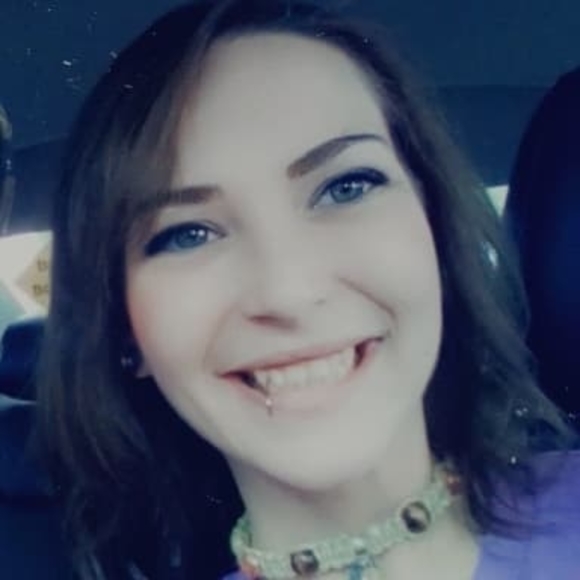 Profile Picture of Brianna Blymiller (@bblymiller) on Poshmark