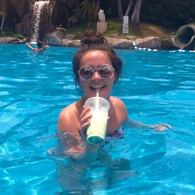 Profile Picture of Sarah Blackwell (@sarahgrace1028) on Twitter